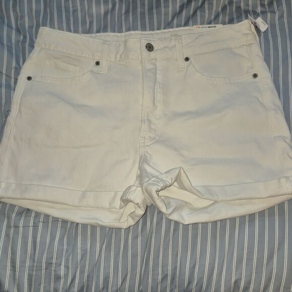 Old Navy High Waisted White Cuffed Jean Shorts OG Straight 3 In Nwt 12 - Picture 2 of 7
